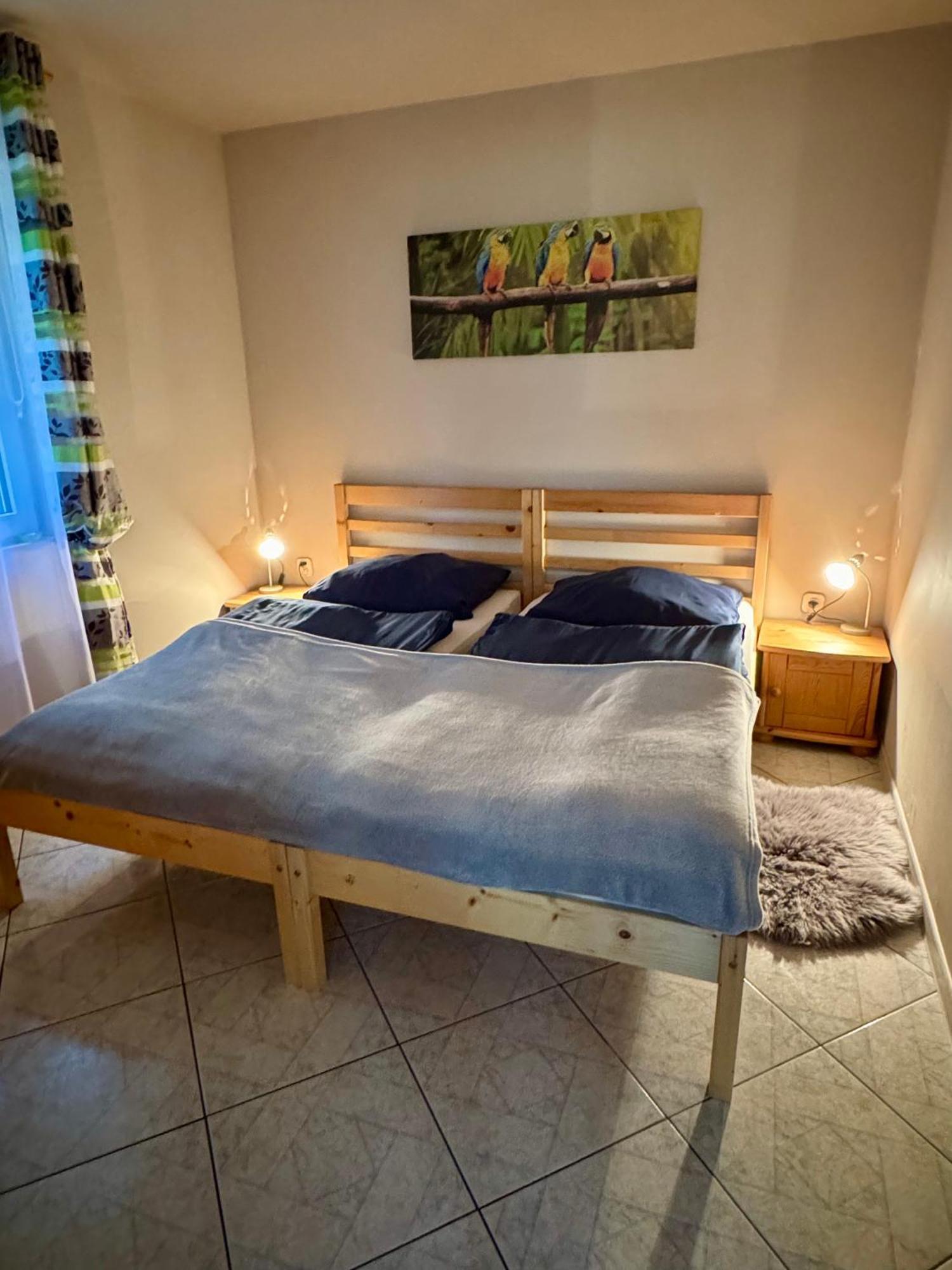 Domek W Glebi Lasu Nad Stawem Wierszyno Buitenkant foto